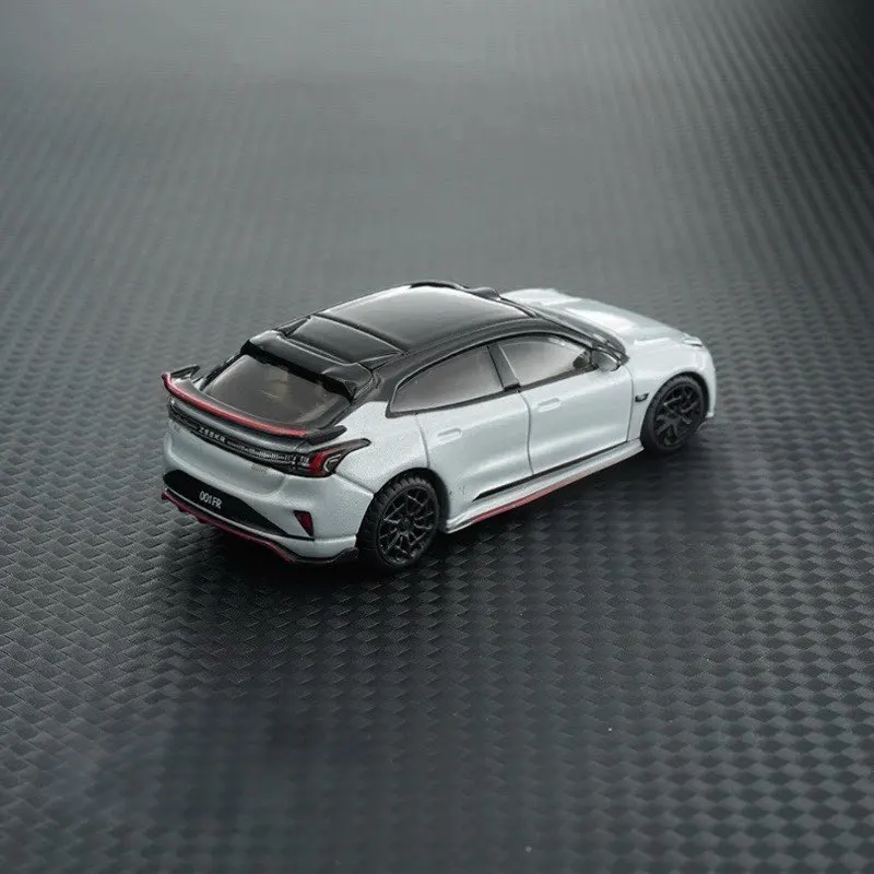 ZEEKR 001 FR 1:64 Diecast Model in White 4 ZEEKR 001 FR 1:64 Diecast Model in White - Image 4