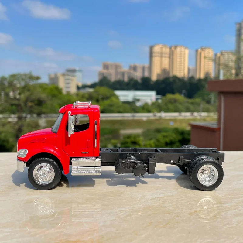 Red 1:43 Freightliner Truck Model for Collectors 5 Red 1:43 Freightliner Truck Model for Collectors - Image 5