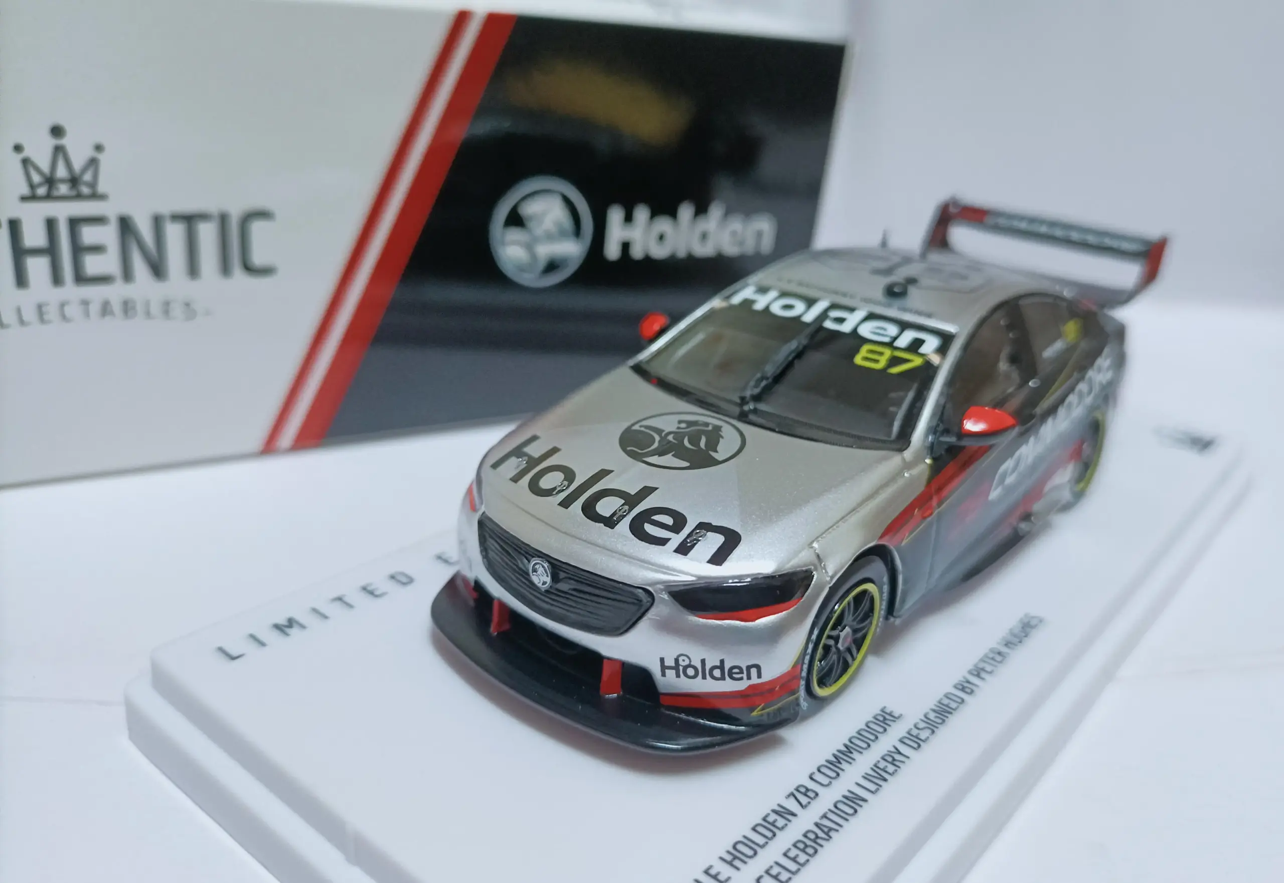 Holden ZB 2022 Alloy Model Car 1:43 Scale 4 Holden ZB 2022 Alloy Model Car 1:43 Scale - Image 4