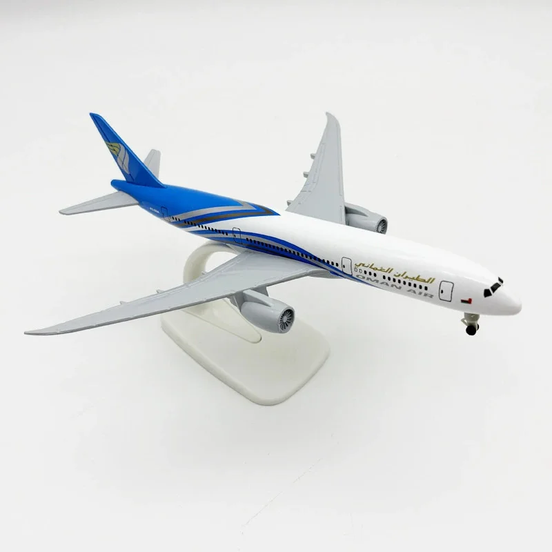 20cm Diecast Boeing 787 Model for Collectors 5 20cm Diecast Boeing 787 Model for Collectors - Image 5