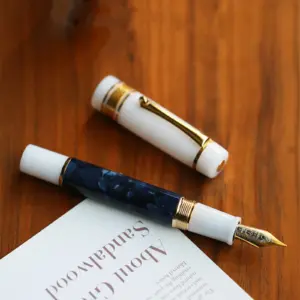 S9e2c7b651210419ca4aa97559b15e2a8L