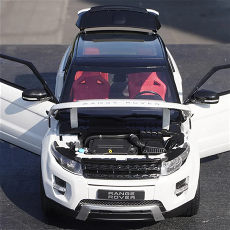1:18 Range Rover Evoque Diecast Model 6 1:18 Range Rover Evoque Diecast Model - Image 6