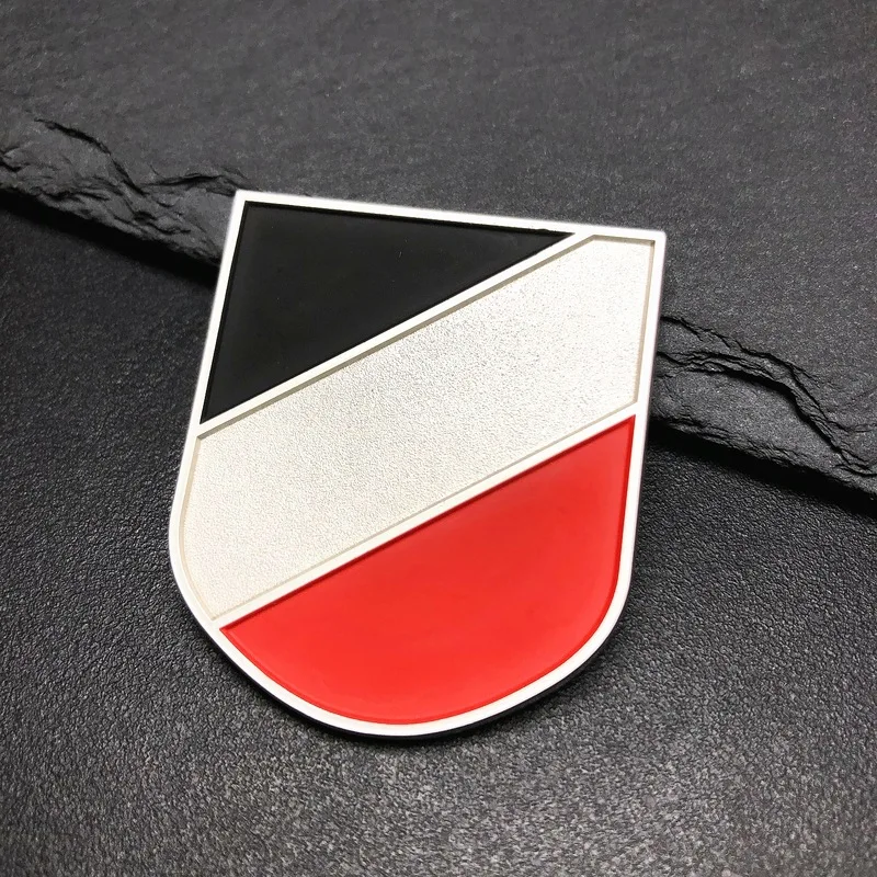 German Flag Shield Pin - 3-4cm Patriotic Accessory 4 German Flag Shield Pin - 3-4cm Patriotic Accessory - Image 4