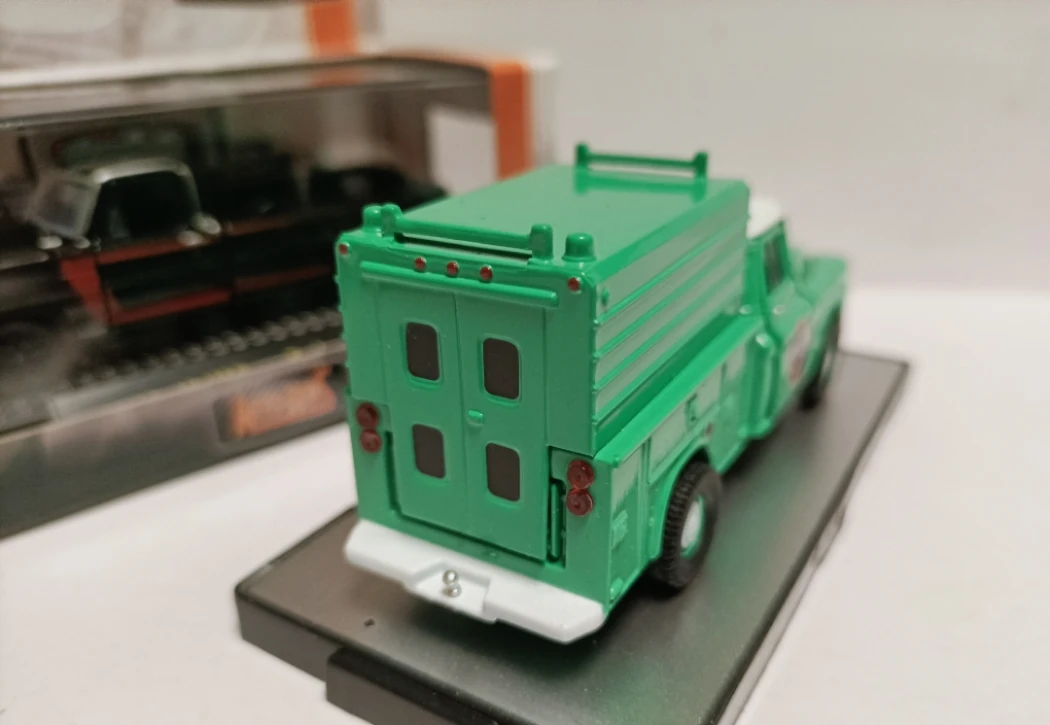 1959 GMC Fleet Option Model Diecast Display Piece 3 1959 GMC Fleet Option Model Diecast Display Piece - Image 3