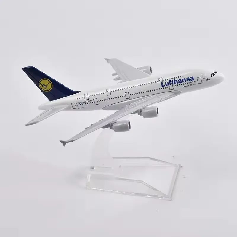 Lufthansa Airbus A380 16cm Diecast Model 5 Lufthansa Airbus A380 16cm Diecast Model - Image 5