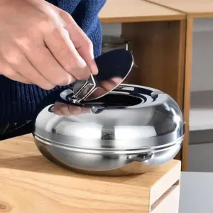 Modern Stainless Steel Windproof Ashtray 11 S9fda8e6231934c2da20f82eed04dec260
