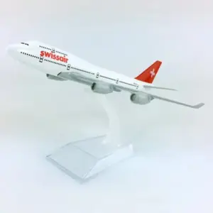 Swissair Boeing 747 Model 1/400 Scale 11 S9ff5966034b4462ba759fd3d3a7f94fbW