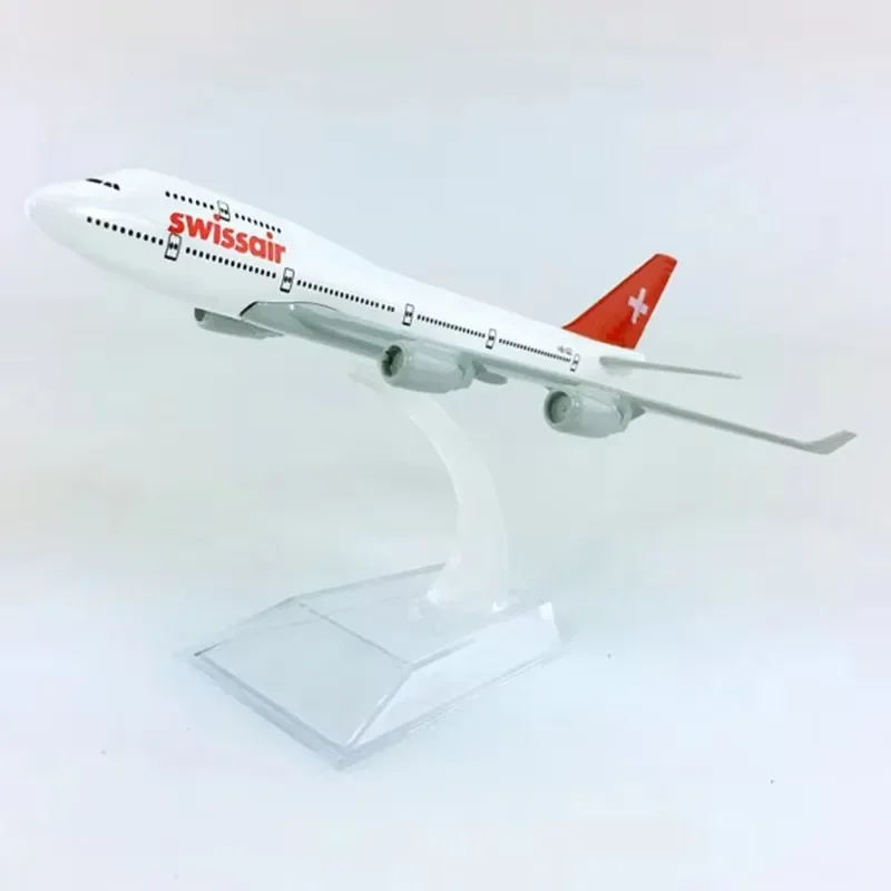 Swissair Boeing 747 Model 1/400 Scale 6 Swissair Boeing 747 Model 1/400 Scale - Image 6
