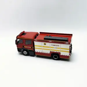 1:43 Scale Man Rescue Fire Truck Model 7 Sa02b983c0f014d9d8a97282d0a92cf71X