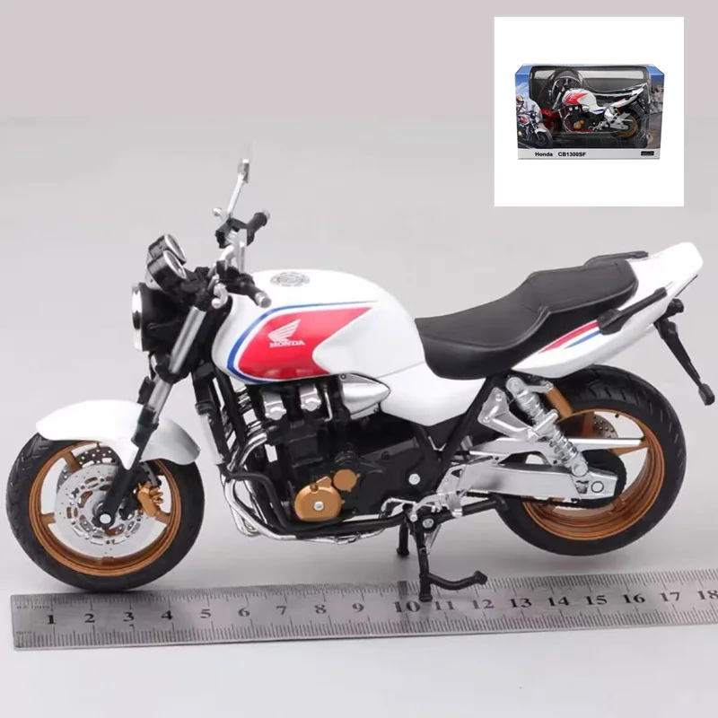 1/12 Scale Honda CB1300SF Alloy Motorcycle Model 9 1/12 Scale Honda CB1300SF Alloy Motorcycle Model - Image 9