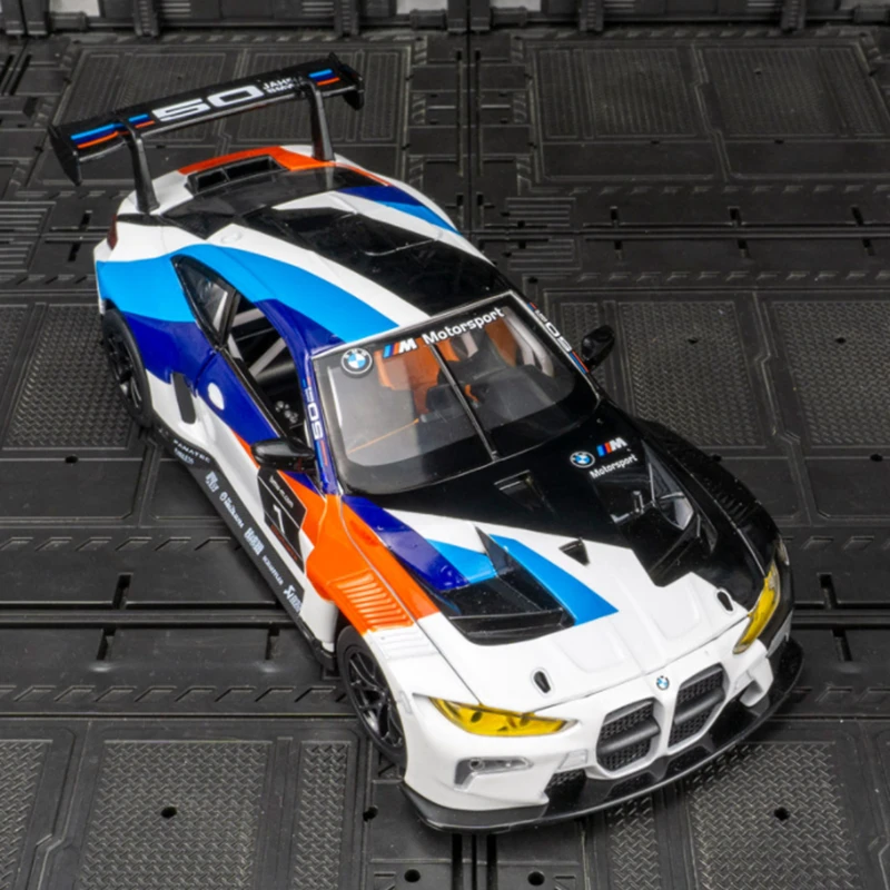 BMW M4 GT3 1:24 Scale Diecast Model 2 BMW M4 GT3 1:24 Scale Diecast Model - Image 2