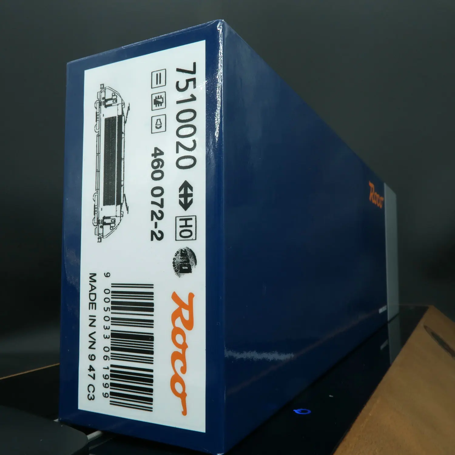 HO Scale MODEL RE460 Electric Train Engine 7 HO Scale MODEL RE460 Electric Train Engine - Image 7