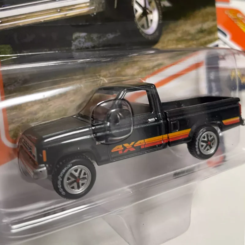 1985 Ranger XL 1/64 Diecast Pickup Model 2 1985 Ranger XL 1/64 Diecast Pickup Model - Image 2
