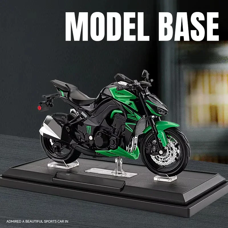 Kawasaki Z1000 1:12 Scale Die-Cast Model 4 Kawasaki Z1000 1:12 Scale Die-Cast Model - Image 4