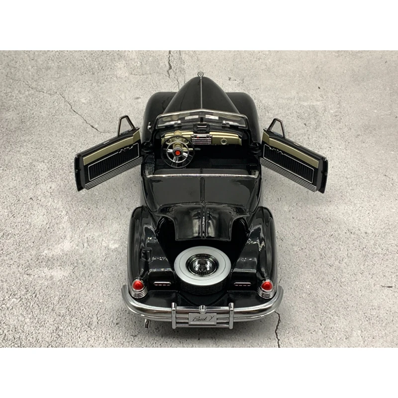 1938 Y-Job Vintage Diecast Model 1:18 Scale 5 1938 Y-Job Vintage Diecast Model 1:18 Scale - Image 5