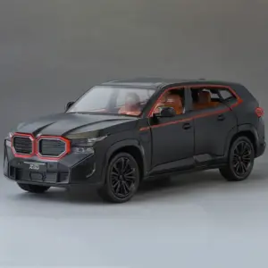 White 1:32 Scale Diecast Car Model for Collectors 19 Sa422eb7fa04c4826b37810409d9fa60cv