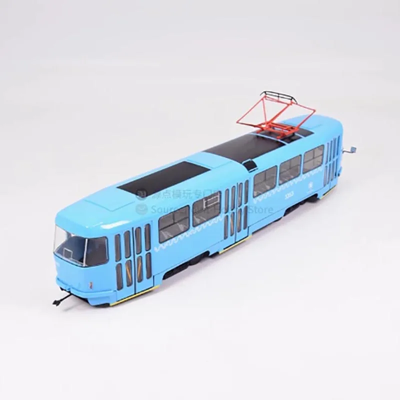 TATRA-T3SU Diecast Tram Model 1:43 Scale 3 TATRA-T3SU Diecast Tram Model 1:43 Scale - Image 3