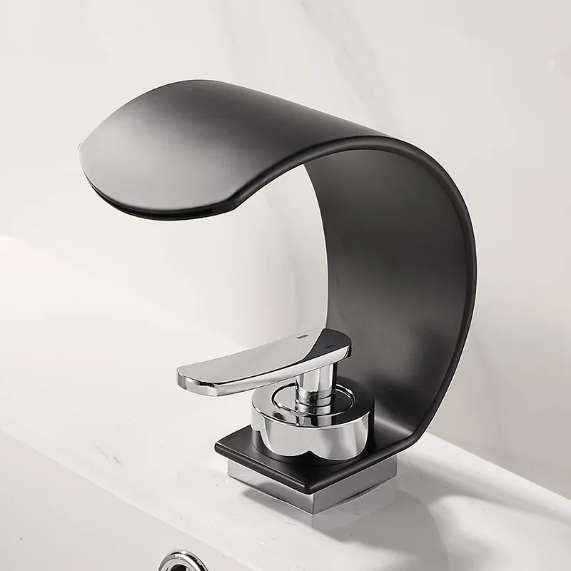 Modern Deck-Mount Bathroom Faucet in Matte Black 7 Modern Deck-Mount Bathroom Faucet in Matte Black - Image 7