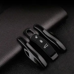 Sa4d9628da05f443f8260ccaf0ff0c728F