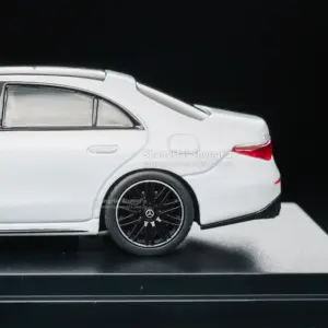 Sa5231f3afe8f43e4808cfdeeb77b06cdA