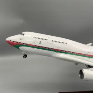 Premium Boeing 747 Presidential Scale Model 11 Sa5e24c3440c44aeba742eb0bc8b69190Y