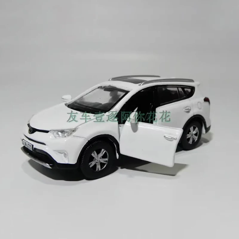 Mini Cooper 1/50 Diecast Model Collection 4 Mini Cooper 1/50 Diecast Model Collection - Image 4