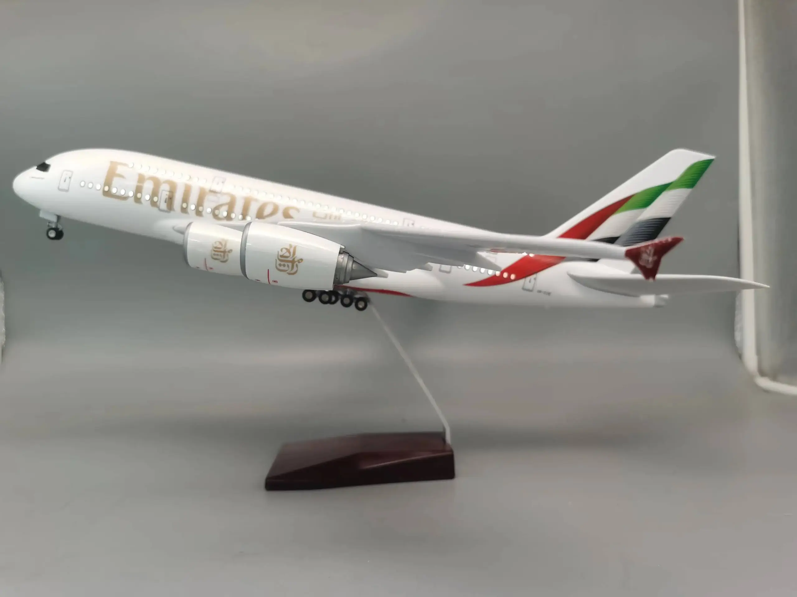 Emirates A380 Model Aircraft Replica 2 Emirates A380 Model Aircraft Replica - Image 2