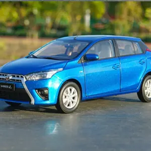 GAC Toyota Yaris L 1/18 Diecast Model in Colors 13 Sa716cab4523f4f2aa768a3d65f01a990j