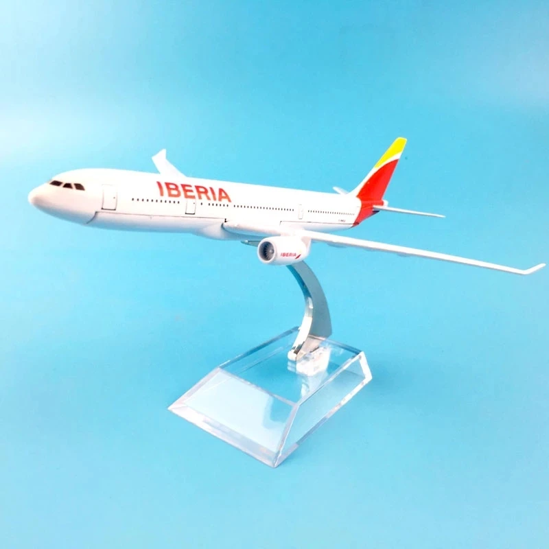 Iberia Airlines Boeing 737 Model 16cm Diecast 3 Iberia Airlines Boeing 737 Model 16cm Diecast - Image 3