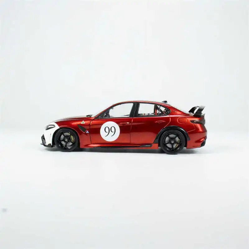 1:18 Scale Alfa Romeo GTA-M Diecast Model 5 1:18 Scale Alfa Romeo GTA-M Diecast Model - Image 5