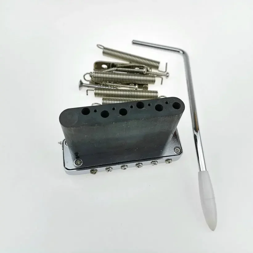 Wilkinson WVP6 Chrome Silver Tremolo Bridge 4 Wilkinson WVP6 Chrome Silver Tremolo Bridge - Image 4