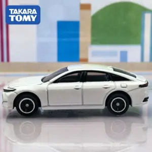 Takara Tomy Toyota Crown Sedan Model No. 62 9 Sa7c59342d71944b8af7732d8833ec425I