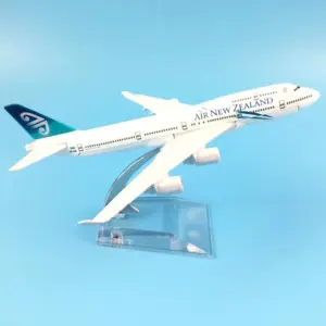 Air New Zealand Boeing 747 Scale Model 7 Sa7df09ea9bc94fdda830cc598143c5dfr