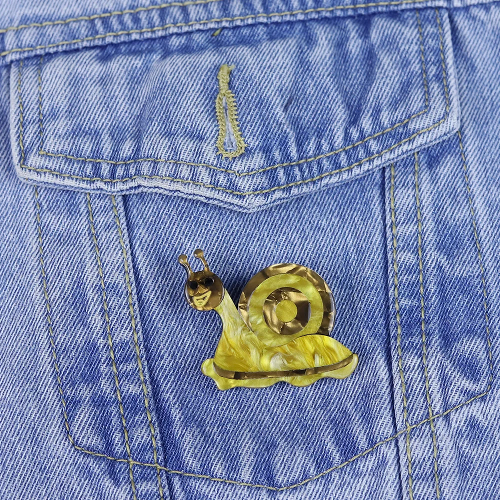 Vibrant Acrylic Snail Brooch for Fashion 6 Vibrant Acrylic Snail Brooch for Fashion - Image 6
