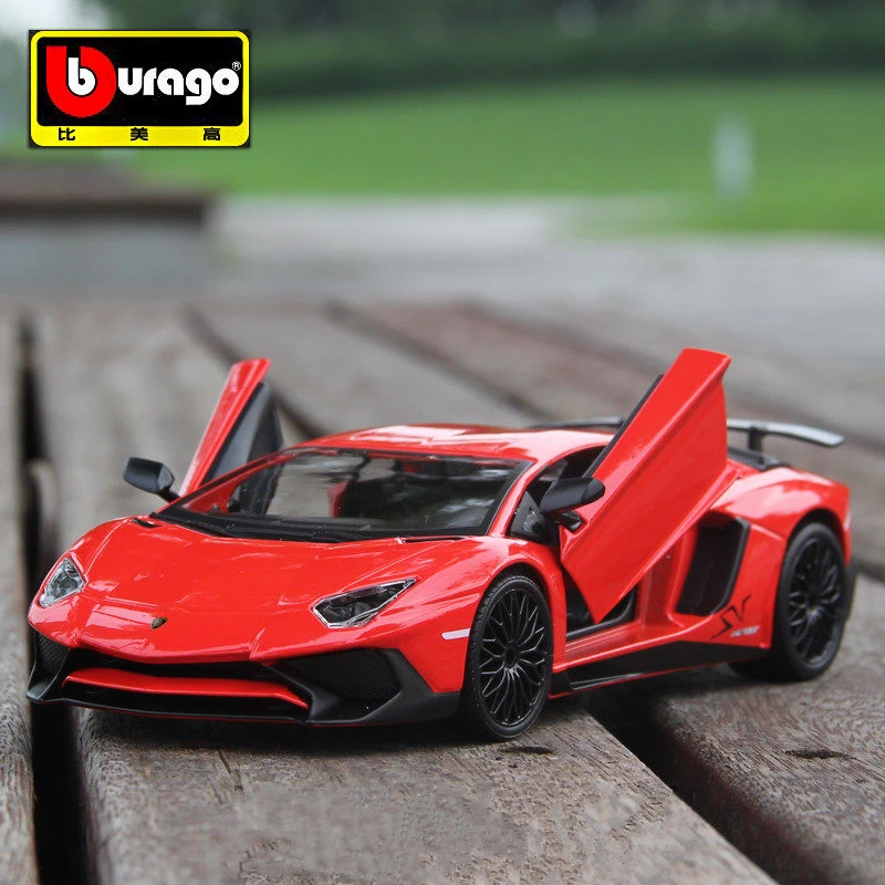 Lamborghini Aventador LP750-4 SV Diecast Model 1:24 2 Lamborghini Aventador LP750-4 SV Diecast Model 1:24 - Image 2