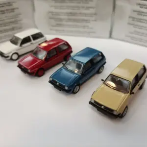 VW Polo II 1:87 Diecast Model in Assorted Colors 5 Sa9bb0b0f73f9481ab37b0445ffeb306eM