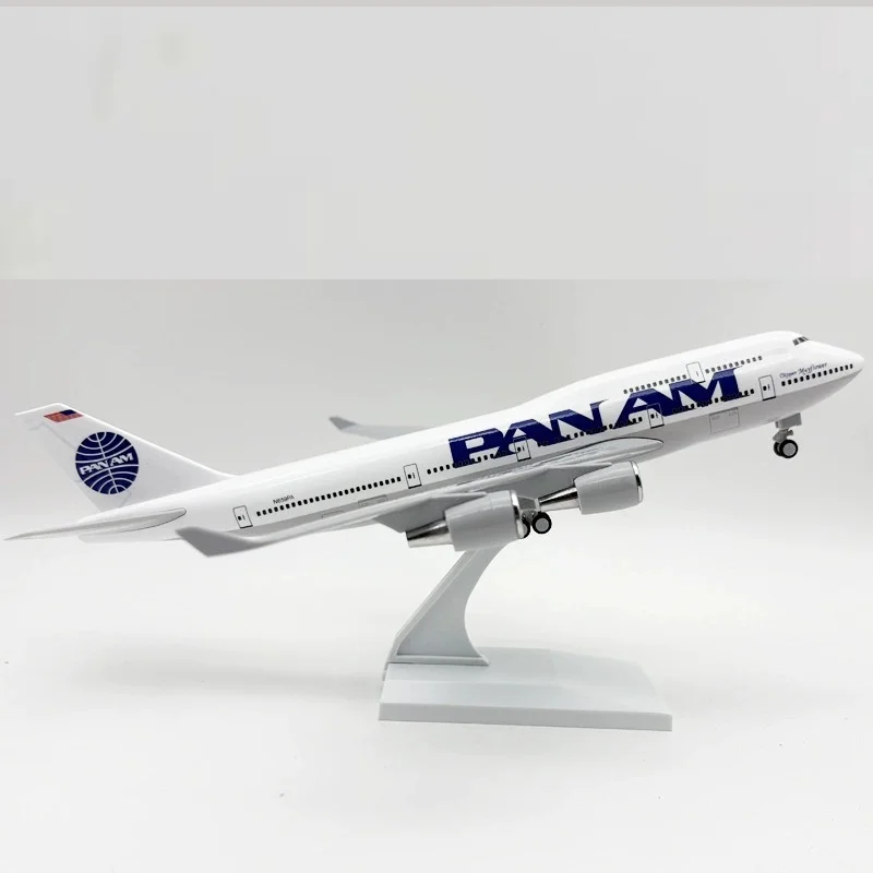 Pan Am B747 Diecast Model 30cm Replica 4 Pan Am B747 Diecast Model 30cm Replica - Image 4