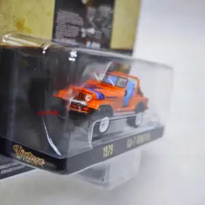 Vibrant 1979 CJ-7 Diecast Model Car 6 Sa9cf6f152fe84883b780fb208150ea02p