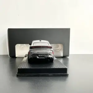 1/43 Scale Electric SUV Coupe Model 11 Saa16a03c046a42019038b182b817420et