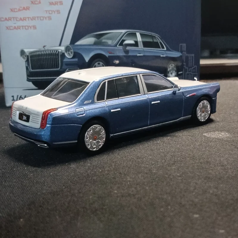 Hongqi Guoli 1/64 Scale Diecast Car Model 4 Hongqi Guoli 1/64 Scale Diecast Car Model - Image 4