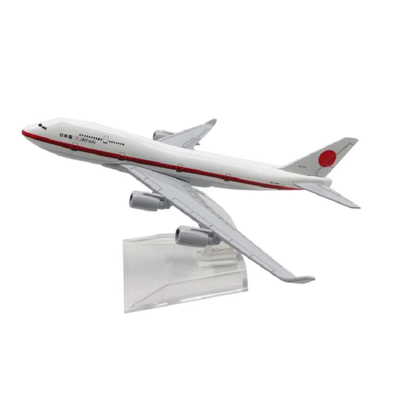 Japan President Airlines B747 Diecast Model 1:400 Scale 3 Japan President Airlines B747 Diecast Model 1:400 Scale - Image 3