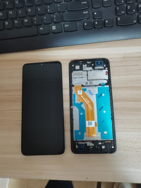 TCL 505 LCD Touch Screen Digitizer Assembly 3 TCL 505 LCD Touch Screen Digitizer Assembly - Image 3