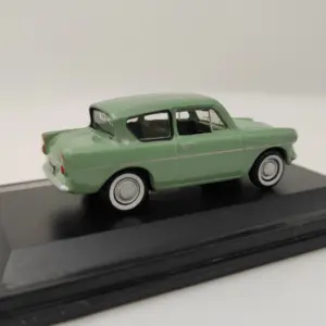 Diecast 1959 Ford Anglia Model in Spruce Green 7 Sad3434a31a564653ab12b785fd9557495