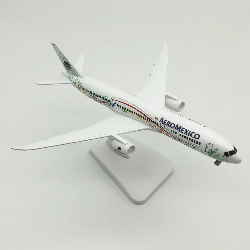 AeroMexico Boeing 787 Collector Model 20cm 5 AeroMexico Boeing 787 Collector Model 20cm - Image 5