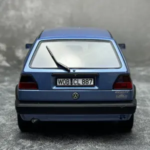 1988 VW Golf 1:18 Scale Die-Cast Model 9 Sae6311a9f475403a9784e79ce9629de3g