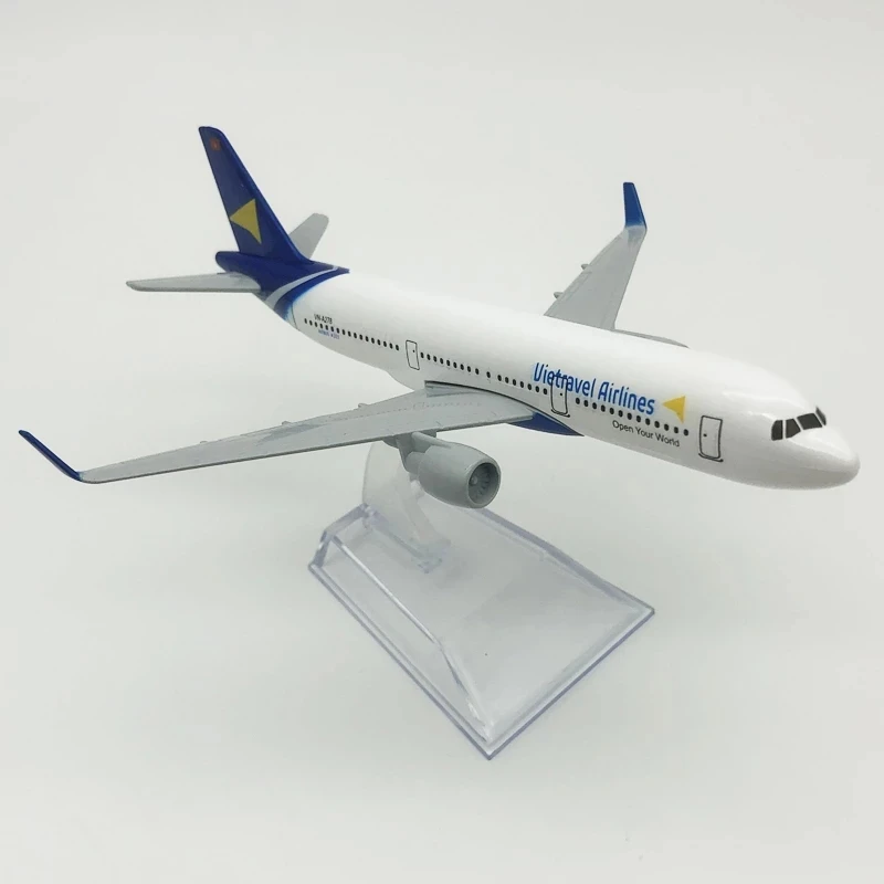 A321 Yueyue Airlines Diecast Model Aircraft 5 A321 Yueyue Airlines Diecast Model Aircraft - Image 5