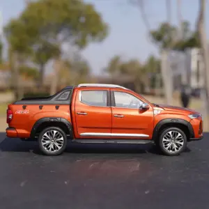 Vibrant Orange 1:18 Scale T90 Pickup Model 7 Saeb5c51e3d434e20a86799636d723679J