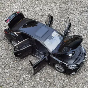 Lexus LS500h 1:18 Scale Model Car 11 Saf2184d5c61349b38832e23011a890379