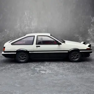 1:18 AE86 Jumping Light Edition Diecast Model 7 Saf38e128bb1e4b02b0b98241ca415b72R