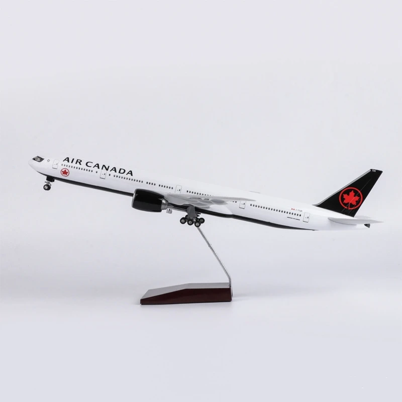 Canada B777 Model Aircraft - 47cm Diecast Replica 3 Canada B777 Model Aircraft - 47cm Diecast Replica - Image 3